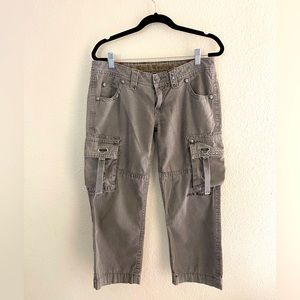 Rock Revival Capri Women 27 Green Cropped Bling Cargo Pocket Jeans Pants